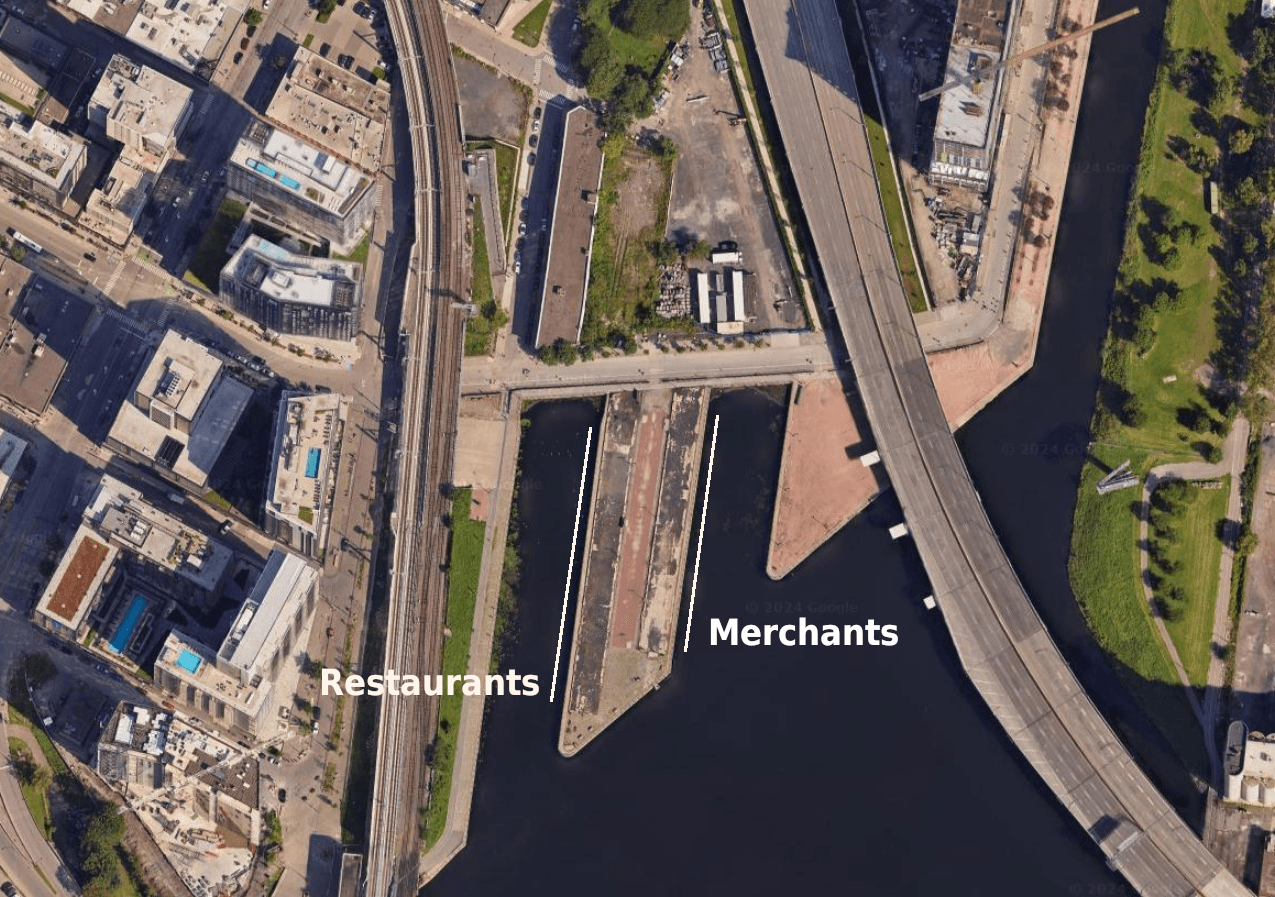 Aerial site reference showing restaurant and merchant zones.